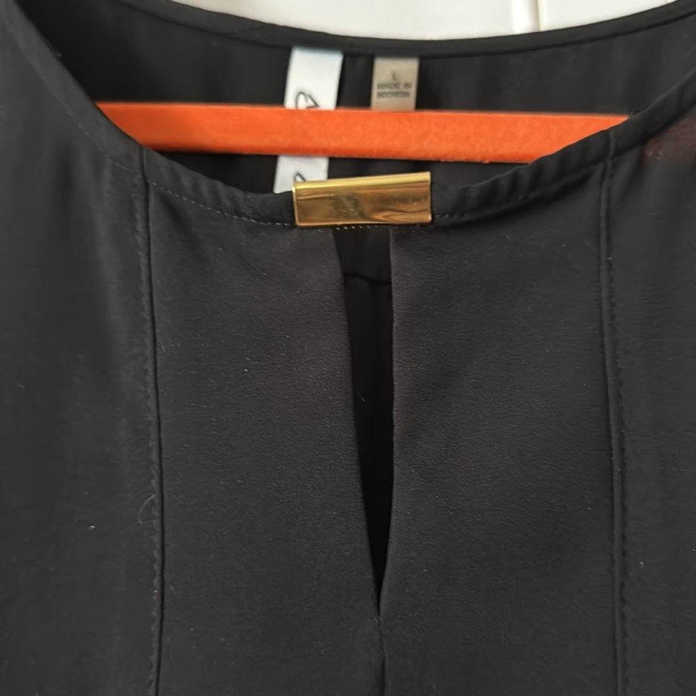 Women’s black blouse size large. - Picture 3 of 6